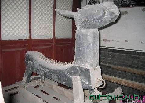 残忍变态 图揭古代处罚出轨女人的残酷刑具！